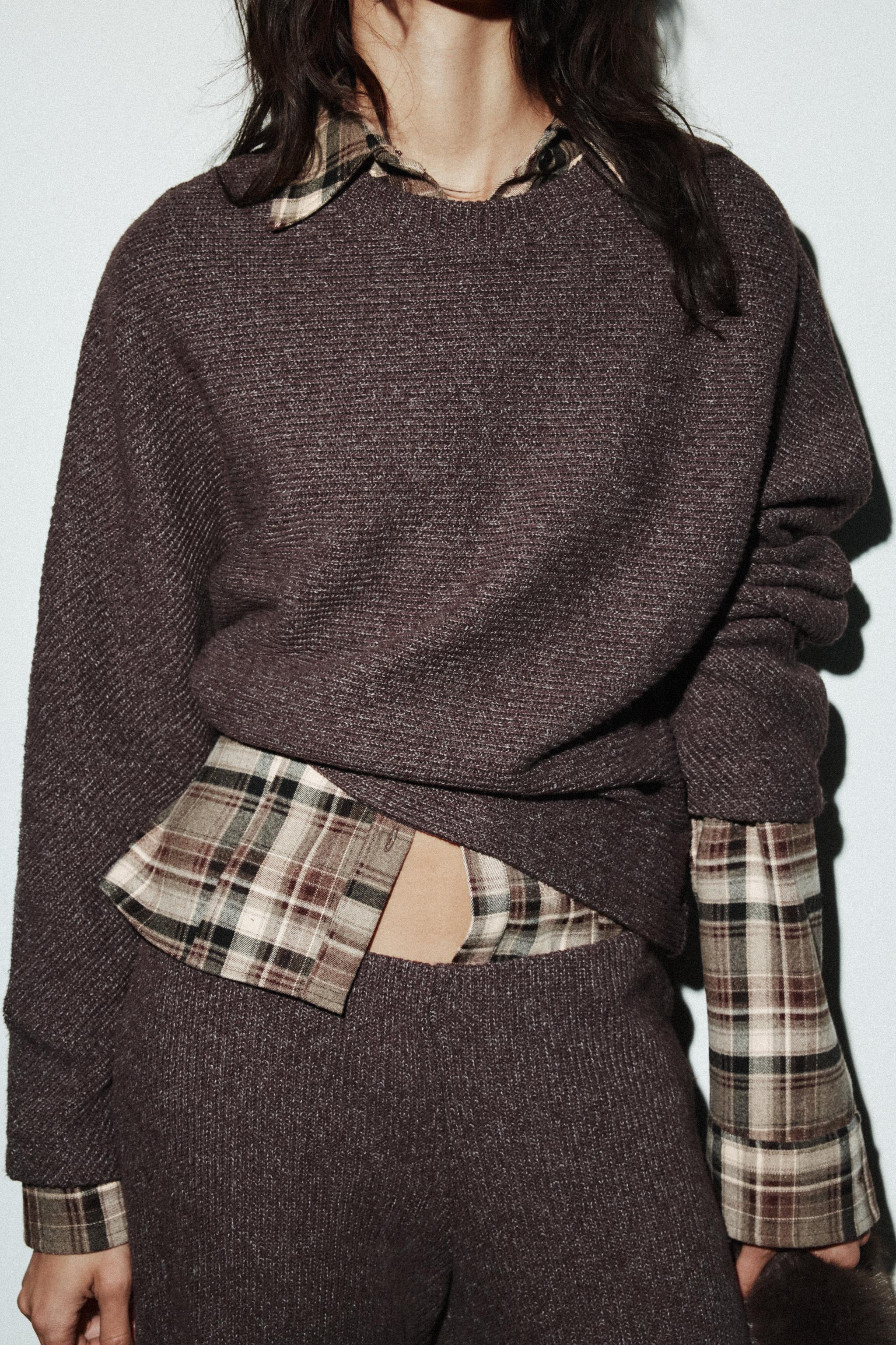 SOFT LONG SLEEVE SWEATSHIRT